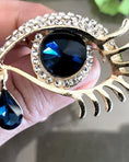 Load image into Gallery viewer, Divine Blue Eye Broche
