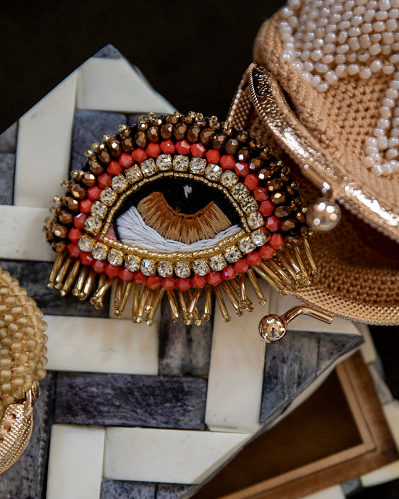 Sacred Eye Broche - sunkissed